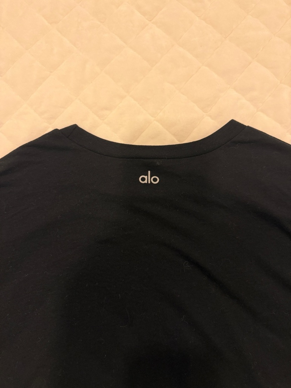 Alo Yoga Black Cropped Tee View 3